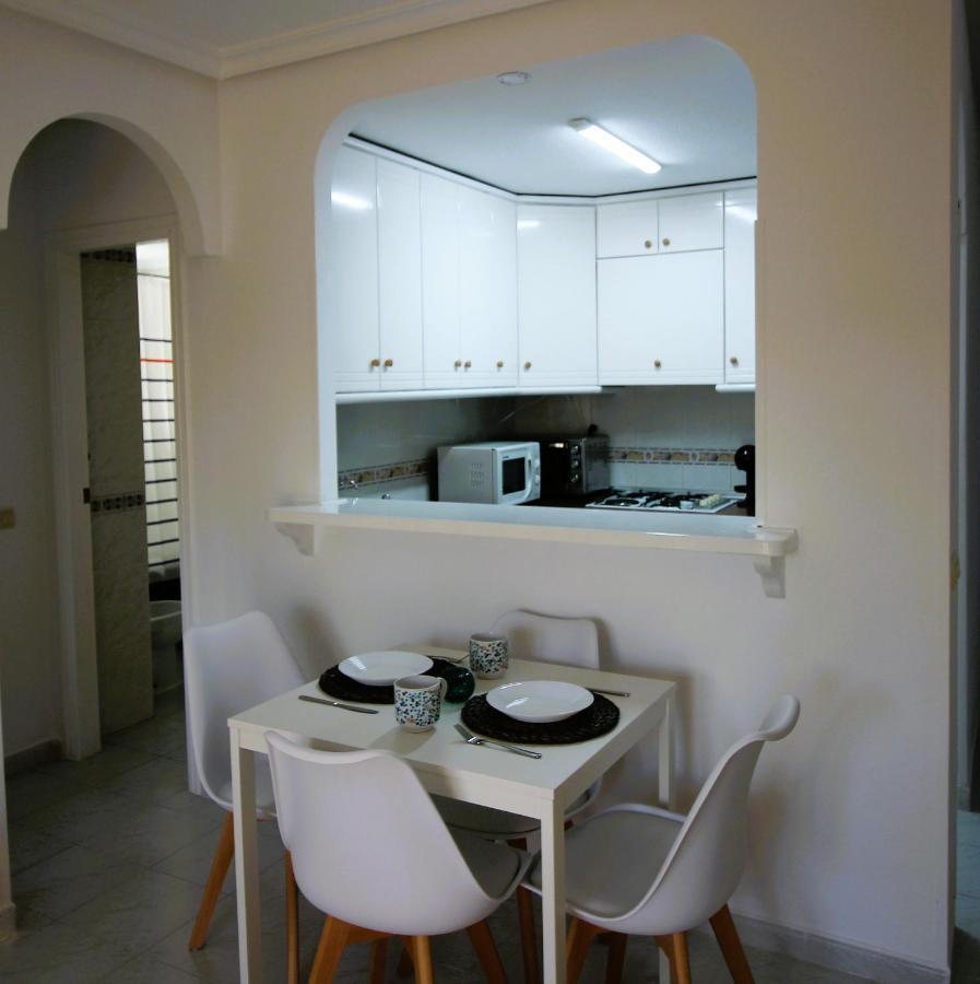 Apartamento Con Piscina En Urbanizacion Parquemar, La Mata, Torrevieja Aq-153 Exterior photo