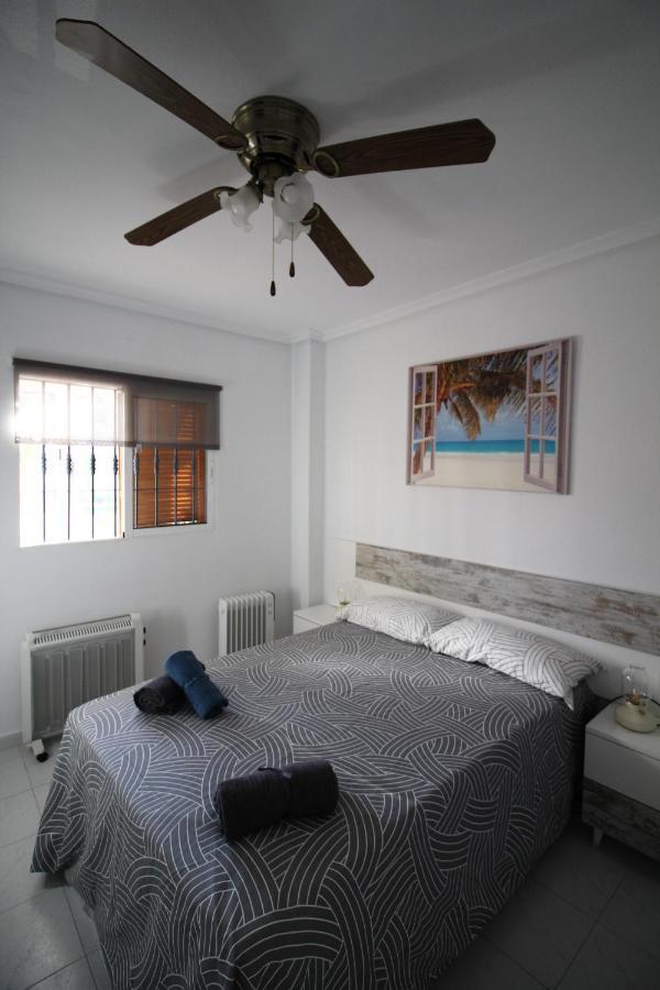 Apartamento Con Piscina En Urbanizacion Parquemar, La Mata, Torrevieja Aq-153 Exterior photo