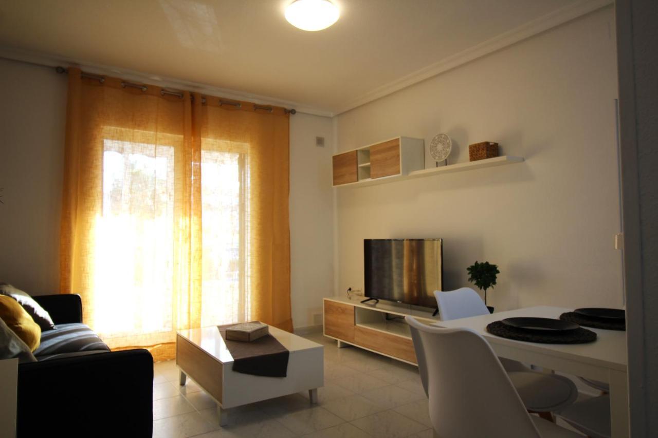 Apartamento Con Piscina En Urbanizacion Parquemar, La Mata, Torrevieja Aq-153 Exterior photo